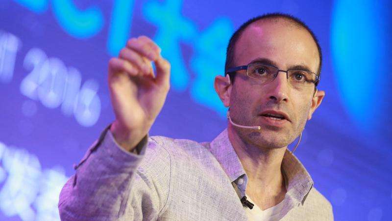 尤瓦尔·赫拉利:无需发展出意识,AI就能威胁人类文明